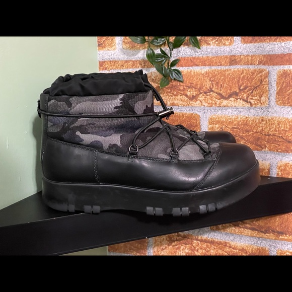 Women’s Prada platform boot gabardine camouflage corded boot size 40 - Picture 8 of 9